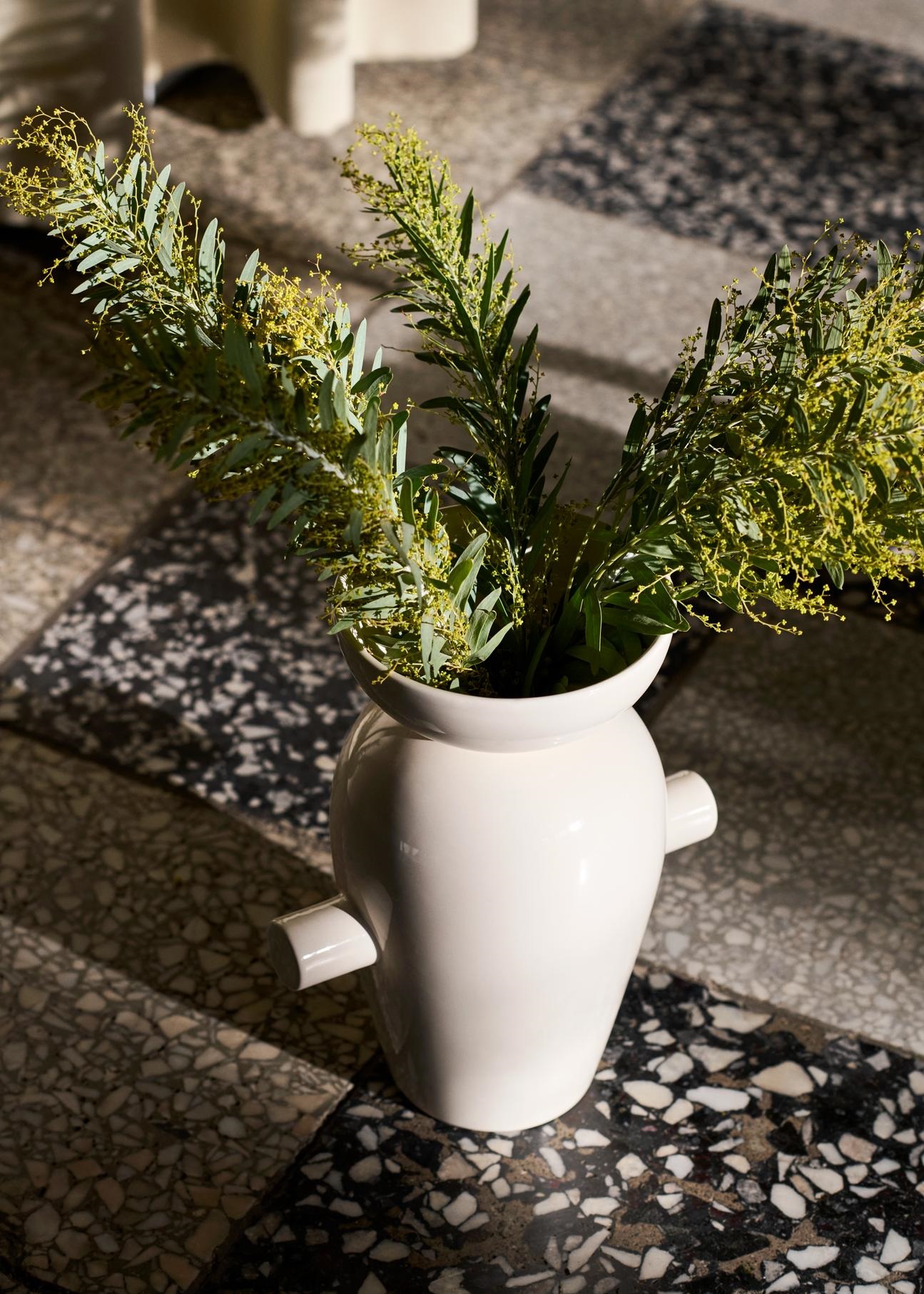 &Tradition Momento Vase JH40